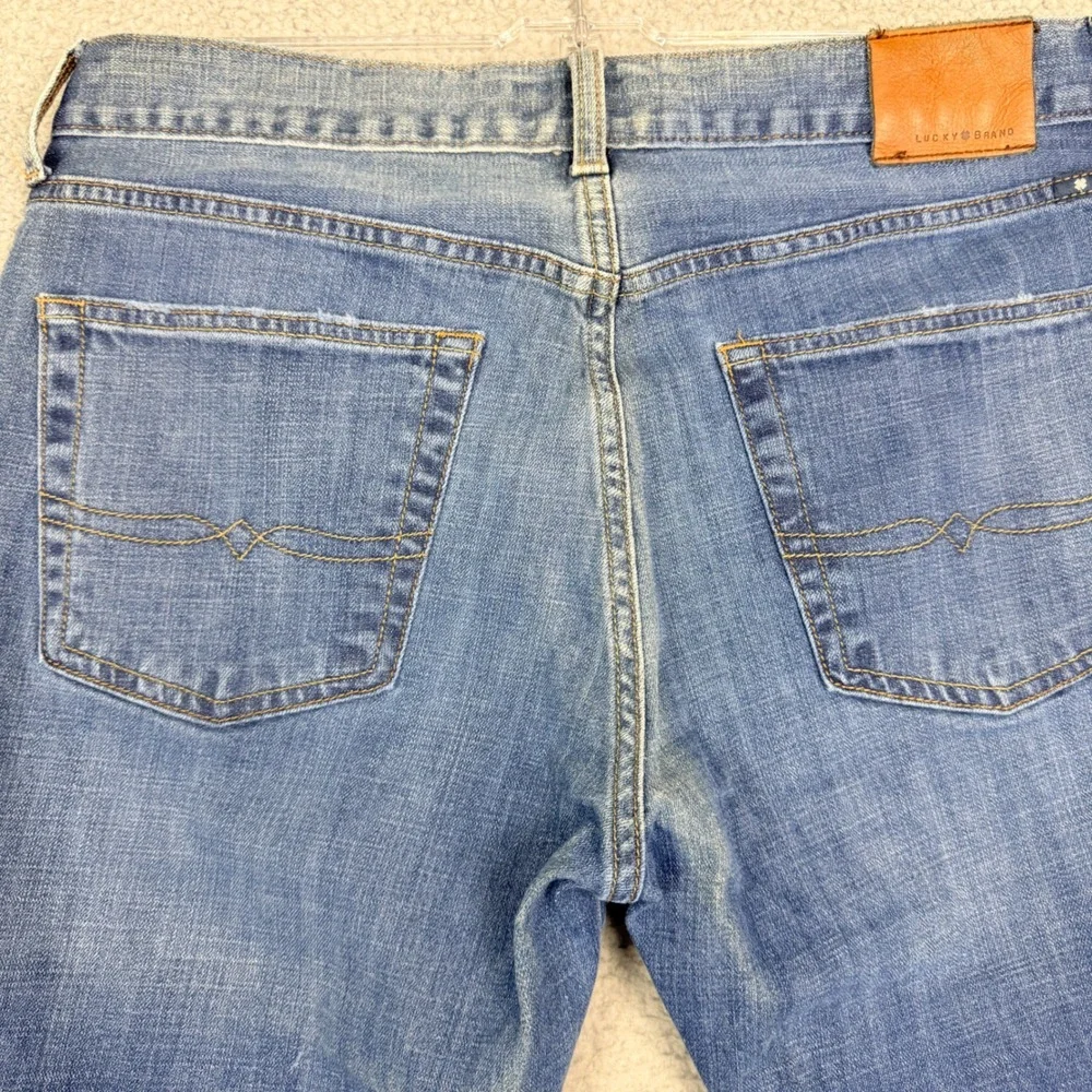Lucky Brand 221 Original Straight Mens Blue Jeans 34x32 Medium Wash Denim